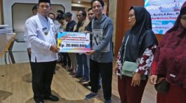 102 Keluarga Miskin di Kota Tangerang Dapat Bantuan Modal Usaha Rp 20 Juta/Keluarga