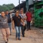 Camat Ciledug Mendampingi Pj Walikota Tangerang Tinjau TPS Ditengah Pemukiman Warga