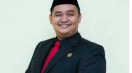 Wakil Ketua DPRD Kota Tangerang Terima Ribuan Pegawai THL Yang Tidak Lolos PPPK