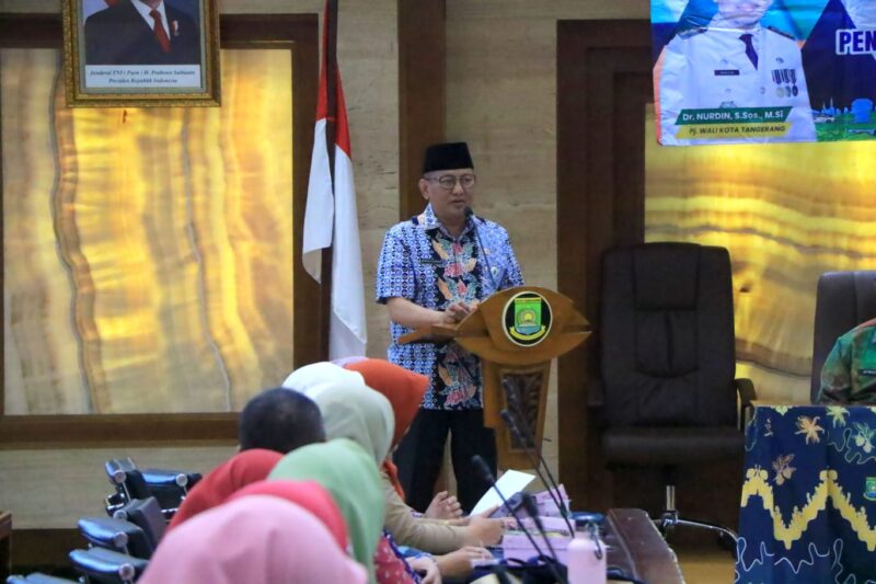 Sekda Kota Tangerang Buka Kegiatan Sosialisasi Jabatan Fungsional Guru.