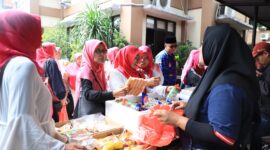 Memperingati HUT Kota Tangerang Ke 32 Kecamatan Cibodas Gelar Pasar Murah.