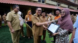 Pimpin Apel Perdana, Maryono Ajak Pegawai Selalu Enjoy Melayani Warga