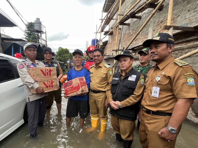 Banjir di Tangerang, Walikota serta Wakil Walikota Tangerang Gerak Cepat Lakukan Penanganan Banjir.