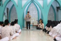 Safari Ramadhan, Kapolres Disambut Ratusan Santri Annuqthah, Pinang Kota Tangerang.
