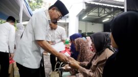 Wali Kota dan Wakil Wali Kota Tangerang Kompak Berbagi Santunan kepada Janda dan Anak Yatim.