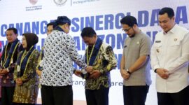 Walikota Tangerang Serahkan LKPD Ke BPK Banten