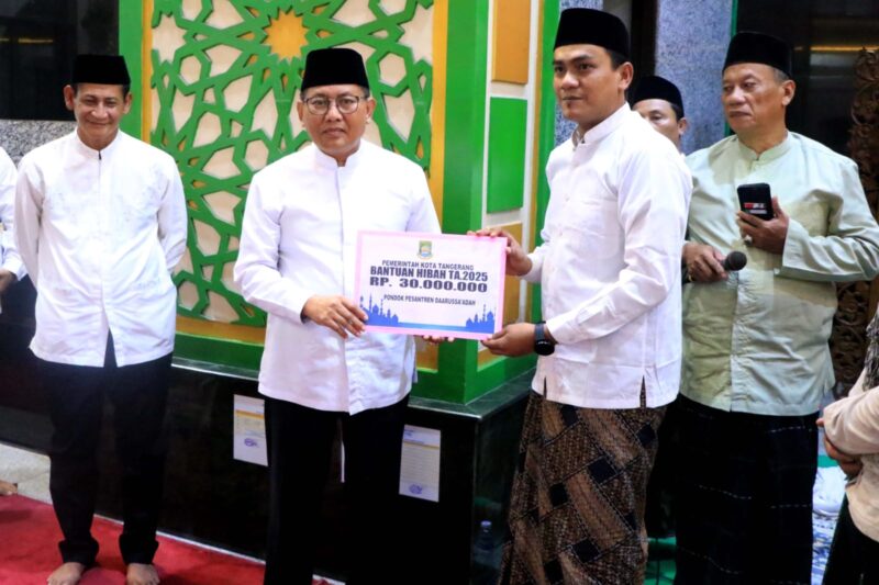 Walikota Tangerang Tarling Sekaligus Salurkan Hibah dan Bantuan Lembaga Pendidikan Keagamaan