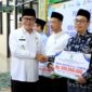 Wakil Wali Kota Tangerang Serahkan Bantuan Pendidikan