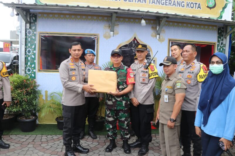 Kapolres Metro Tangerang Cek Kesiapan Posyan dan Pospam Operasi Ketupat Jaya 2025