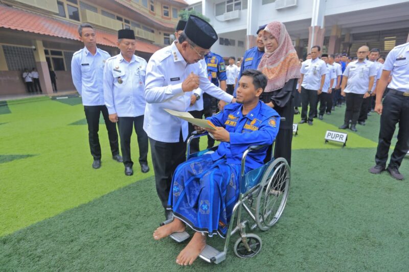 Wali Kota Tangerang Pimpin Apel Sekaligus Halal Bihalal Perdana Usai Libur Lebaran.