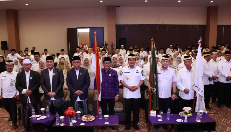 Bupati Tangerang Lepas Kafilah Kabupaten Tangerang ke MTQ Provinsi Banten 2025