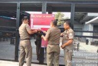 Satpol PP Kota Tangerang Tindak Tegas Pengusaha yang Melanggar Perda.