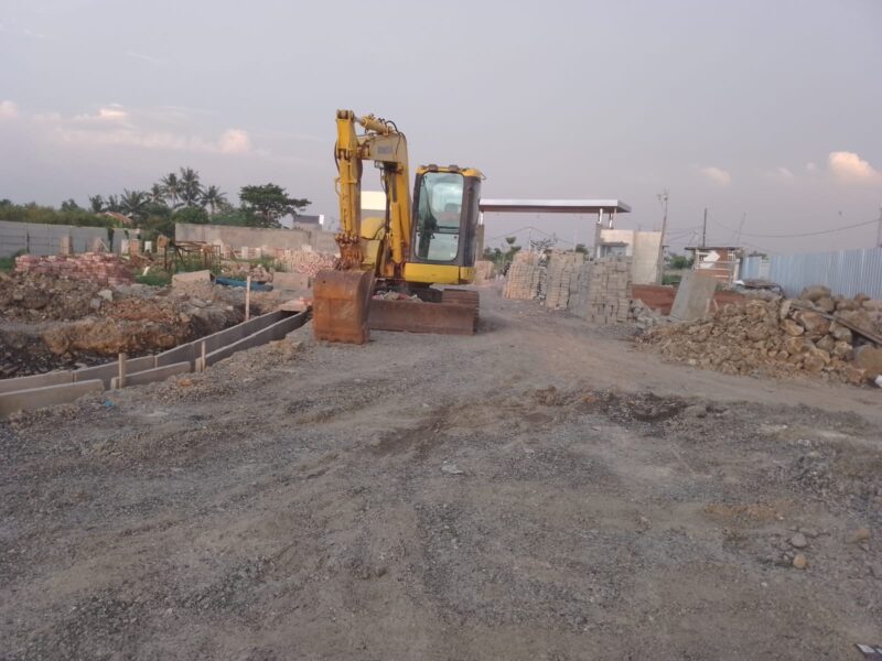 Diduga Belum Lengkapi Izin AMDAL dan Peil Banjir, Pembangunan Peluasan Perumahan Panorama Sepatan 1 Terus Beroperasi.
