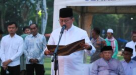Sekda Kota Tangerang Lepas 210 Calon Jemaah Haji.