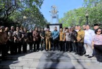 Wakil Wali Kota Tangerang Sambut Rombongan Ziarah Adik Kandung Presiden RI di TMP Taruna.