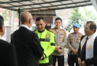 Pastikan Ibadah Kenaikan Isa Al-Masih Aman, Kapolres Metro Tangerang Kota Patroli Sepeda Motor Pantau Gereja.