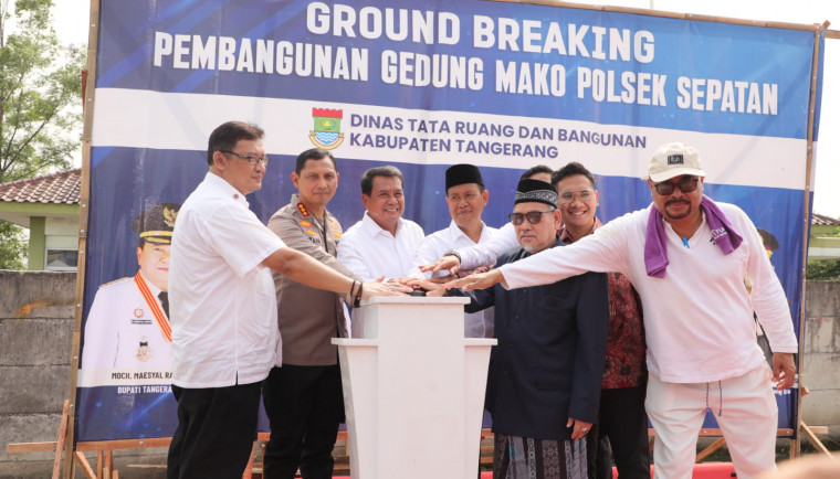 Bupati Tangerang Letakan Batu Pertama Pembangunan Mako Polsek Sepatan.