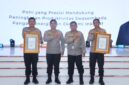 Polres Metro Tangerang Kota Kembali Menerima Penghargaan Pelayanan Prima Dari Kapolri di Musrenbang Polri 2025.