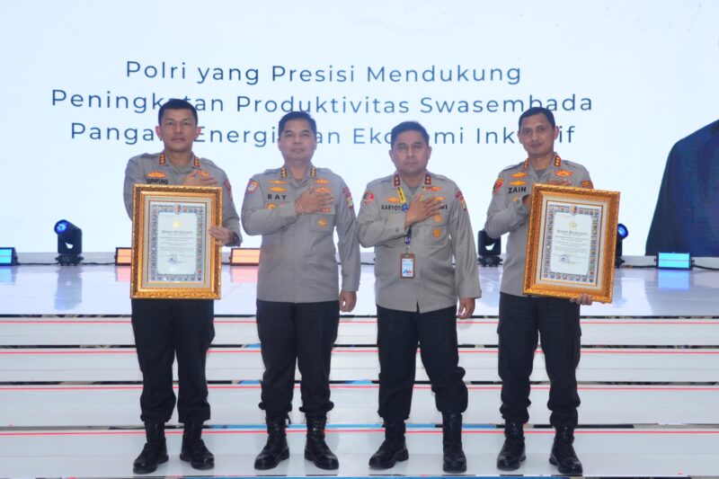 Polres Metro Tangerang Kota Kembali Menerima Penghargaan Pelayanan Prima Dari Kapolri di Musrenbang Polri 2025.