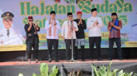 Wali Kota Tangerang Buka Hajatan Budaya Batuceper 2025.