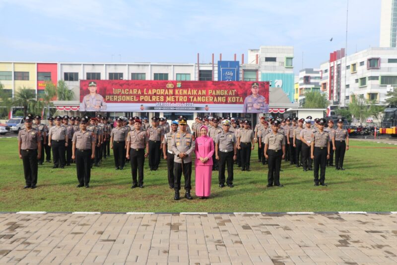 102 Anggota Polres Metro Tangerang Kota Peroleh Kenaikan Pangkat Periode 1 Juli 2025.