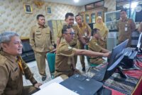 Wali Kota Tangerang Tinjau Pelaksanaan SPMB SMPN 1.