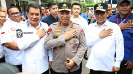 Bupati Tangerang Dampingi Kapolri Jenderal Listyo Sigit Prabowo Bakti Sosial dan Donor Darah di PT Adis Dimension Footwear.