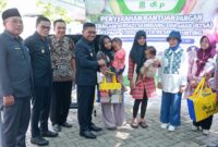 Wali Kota Tangerang Sachrudin Serahkan Bantuan untuk 1.000 Balita Berisiko Stunting.
