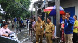 Wali Kota Tangerang Instruksikan OPD Turun Langsung Tangani Dampak Banjir.