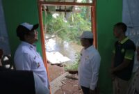 Wali Kota Tangerang Tinjau Perbaikan Turap.