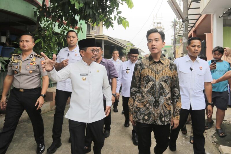 Pasca Banjir, Wakil Presiden Tinjau Ciledug Indah.