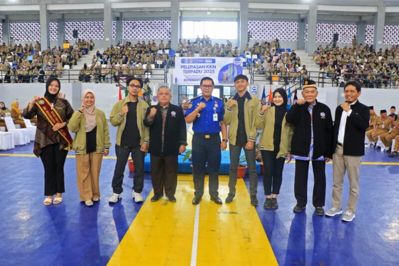 Wali Kota Tangerang Lepas 2.580 Mahasiswa KKN UMT.