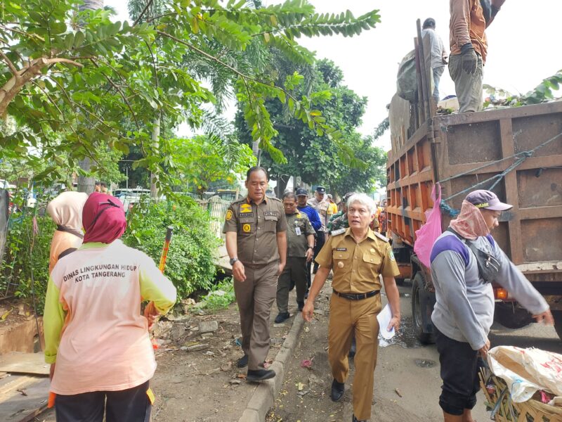 Camat Ciledug H. Ayi Bicara Baik, Agung Wibowo Bergerak Bijak.