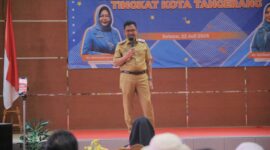 Wali Kota Tangerang Buka Acara Lomba Karaoke TP PKK.
