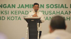 Wali Kota Tangerang Buka Kegiatan Sosialisasi Manfaat BPJS Ketenagakerjaan.