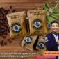 Nampak proses pengepakan Kopi Leuit Baduy.