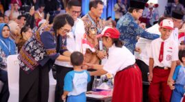 Gubernur Banten Andra Soni: Pemerintah Terus Tingkatkan Kapasitas dan Kesejahteraan Guru.