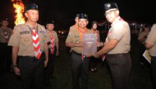 Walikota Tangerang Sachrudin Terima Lencana Melati Pramuka.