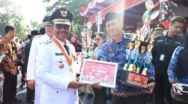 Kecamatan Larangan Juara Lomba Tarik Tambang Daring Kota Tangerang dalam Acara HUT RI Ke-80.