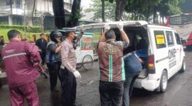 Lakalantas, Polres Metro Tangerang Kota Imbau Pengendara Hati-Hati Jalan Licin Pasca Hujan.