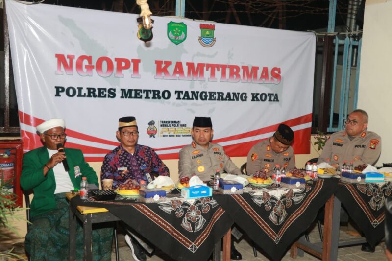 Ngopi Bersama Kapolres, Warga Pakuhaji Sampaikan Aspirasi Soal Miras dan Obat Terlarang.