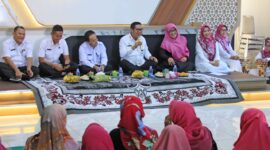 Wakil Wali Kota Tangerang Ajak Ibu-Ibu Pengajian Manfaatkan CKG dan Perkuat PHBS.