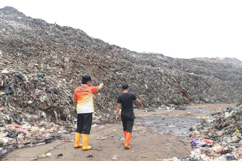 DLH Kota Tangerang Pastikan Tidak Ada Kejadian Longsor di TPA Rawa Kucing.