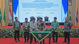 Komitmen Berantas Korupsi, Wali Kota Tangerang Tekan Komitmen dengan KPK.