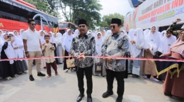 Wali Kota Tangerang Lepas 225 Santri Puteri IKPM Gontor Tangerang Raya ke Ponorogo